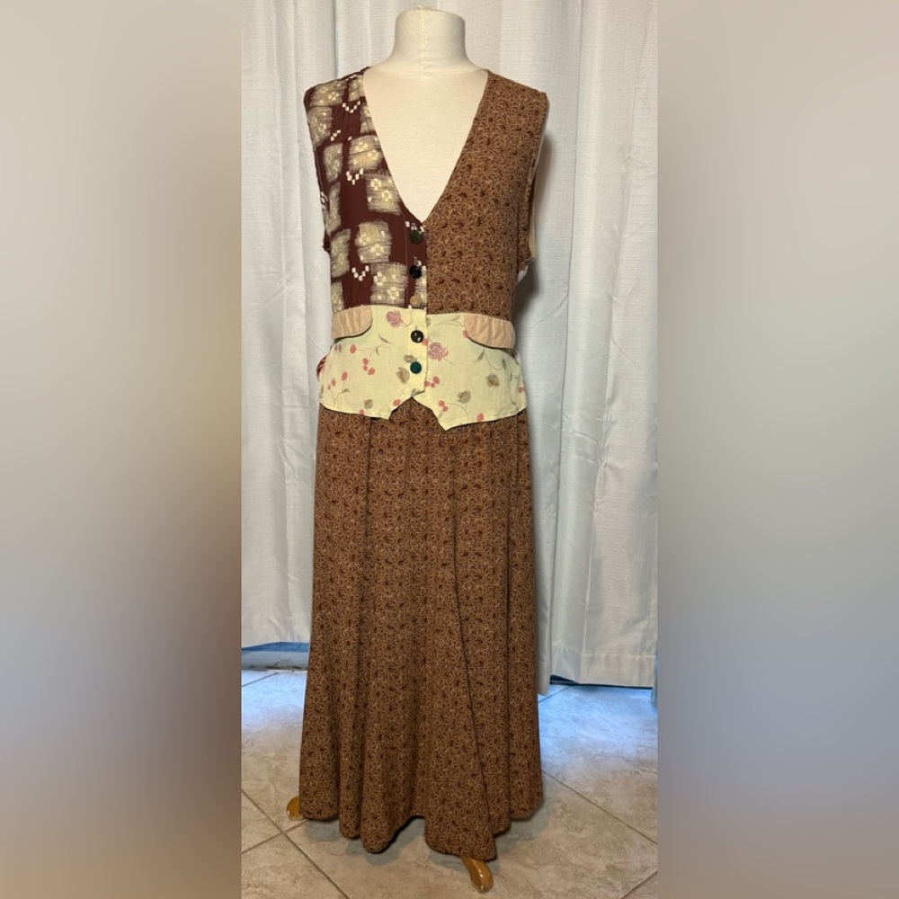 Casual Maxi A-Line Skirt Set in Brown and Cream
